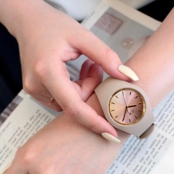 ساعت مچی زنانه آیس مدل 024984