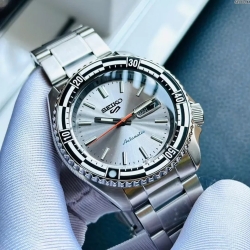 ساعت مچی مردانه سیکو 5 اسپرت مدل SRPK09K1